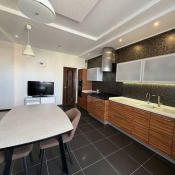 Продается 3-х комнатная квартира, 120,8 м²