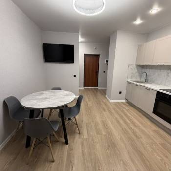 Сдается 1-комнатная квартира, 43,2 м²