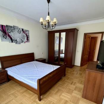 Продается 2-х комнатная квартира, 74,1 м²