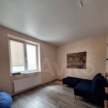 Продается 1-комнатная квартира, 40,6 м²