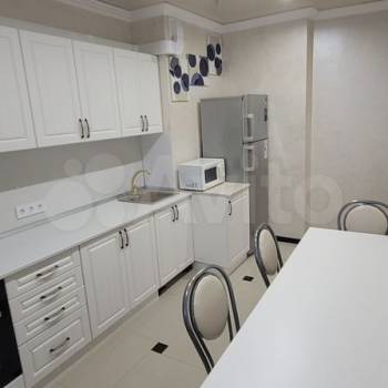 Сдается 1-комнатная квартира, 42 м²