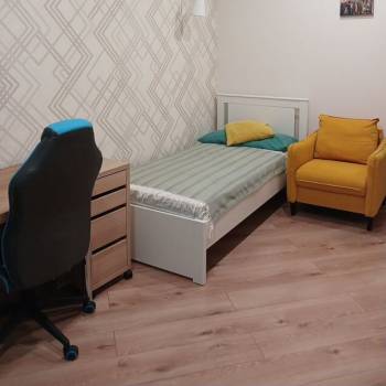 Сдается 1-комнатная квартира, 42 м²