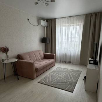 Сдается 1-комнатная квартира, 37 м²