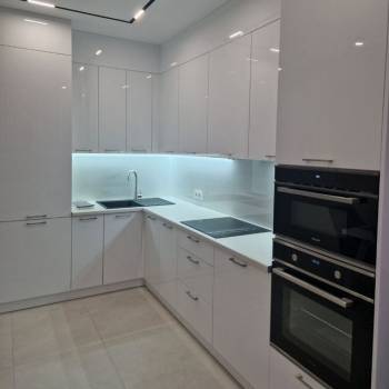 Сдается 2-х комнатная квартира, 70 м²