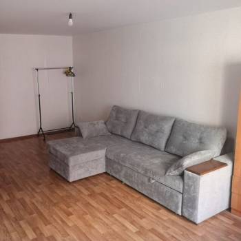 Сдается 1-комнатная квартира, 47 м²