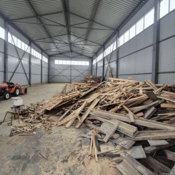 Сдается Нежилое помещение, 1600 м²