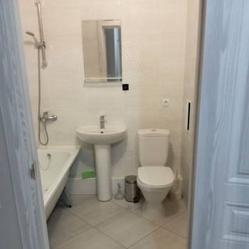 Сдается 1-комнатная квартира, 40 м²