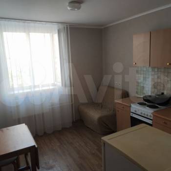 Сдается 1-комнатная квартира, 35 м²