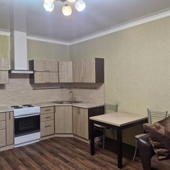Сдается 1-комнатная квартира, 47 м²