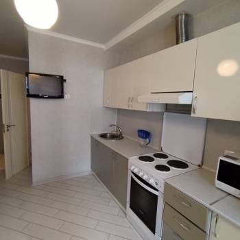 Продается 1-комнатная квартира, 38,6 м²