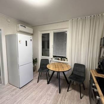 Продается 1-комнатная квартира, 30,1 м²