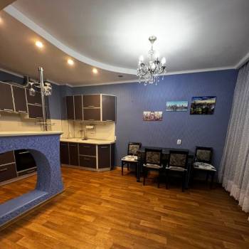 Сдается Многокомнатная квартира, 84 м²