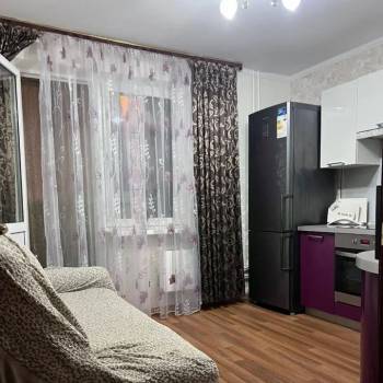 Продается 1-комнатная квартира, 39,5 м²