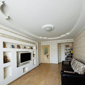 Продается 2-х комнатная квартира, 77,5 м²