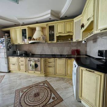 Продается 2-х комнатная квартира, 77,5 м²