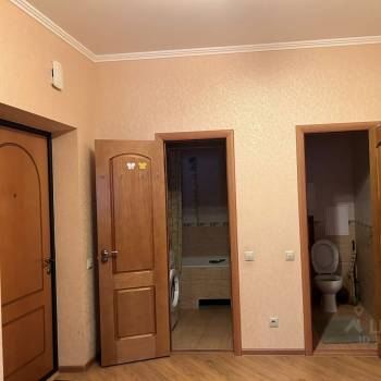 Сдается 2-х комнатная квартира, 78 м²