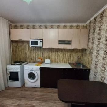 Продается 1-комнатная квартира, 36 м²