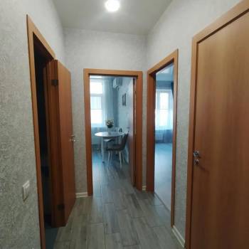 Сдается 1-комнатная квартира, 38 м²