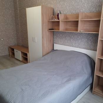 Сдается 1-комнатная квартира, 38 м²