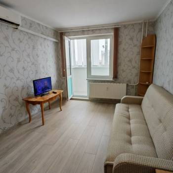 Сдается 1-комнатная квартира, 36,7 м²