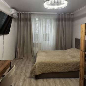 Продается 1-комнатная квартира, 40,9 м²