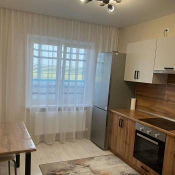 Сдается 1-комнатная квартира, 37 м²