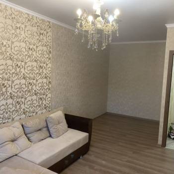 Сдается 1-комнатная квартира, 37 м²