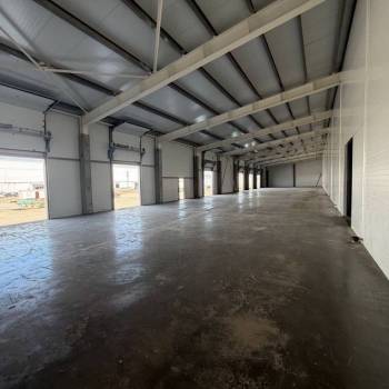 Сдается Нежилое помещение, 1400 м²