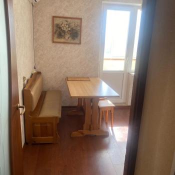 Сдается 1-комнатная квартира, 40 м²