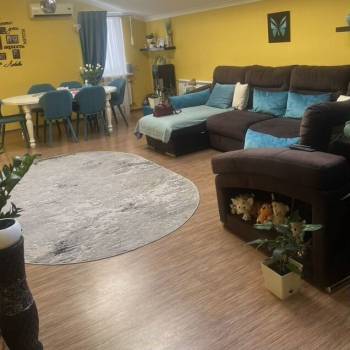 Сдается Многокомнатная квартира, 90 м²