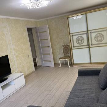 Сдается 2-х комнатная квартира, 52 м²