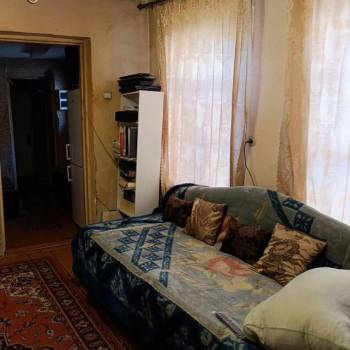 Продается 1-комнатная квартира, 47 м²