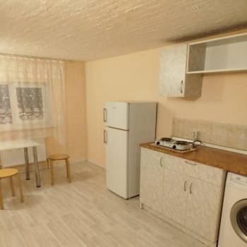Сдается 1-комнатная квартира, 39 м²