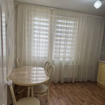 Сдается 1-комнатная квартира, 39,5 м²