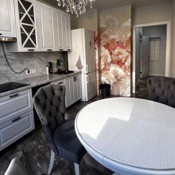 Сдается 2-х комнатная квартира, 61 м²