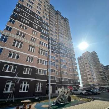 Сдается 1-комнатная квартира, 38 м²