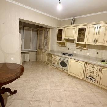 Продается 3-х комнатная квартира, 104,7 м²