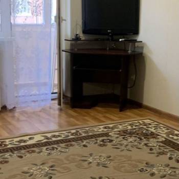 Сдается 1-комнатная квартира, 42 м²