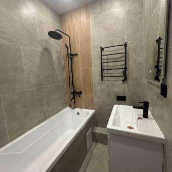 Сдается 2-х комнатная квартира, 65 м²