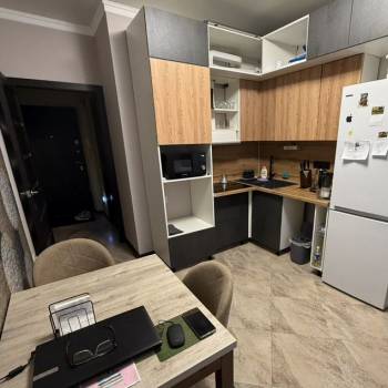 Продается 1-комнатная квартира, 38,5 м²