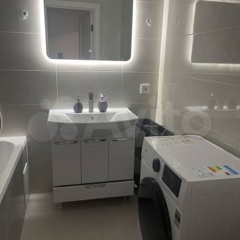 Сдается 2-х комнатная квартира, 78 м²