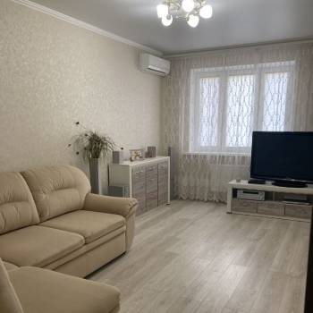 Сдается 1-комнатная квартира, 44 м²