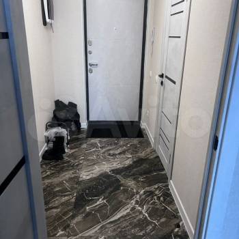 Продается 1-комнатная квартира, 43 м²