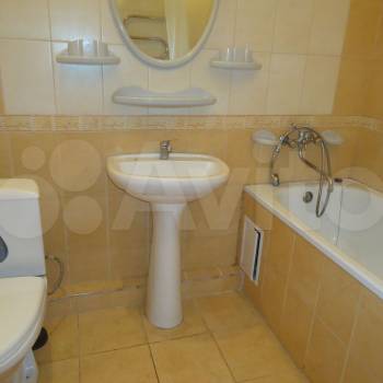 Сдается 1-комнатная квартира, 46 м²