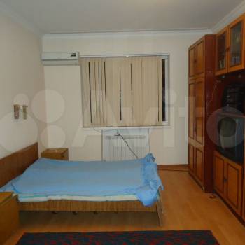 Сдается 1-комнатная квартира, 46 м²