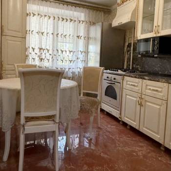 Сдается 2-х комнатная квартира, 60 м²