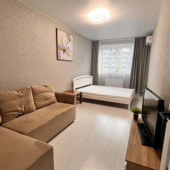 Сдается 1-комнатная квартира, 40 м²