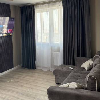 Сдается 2-х комнатная квартира, 70 м²