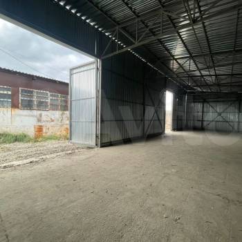 Сдается Нежилое помещение, 90 м²