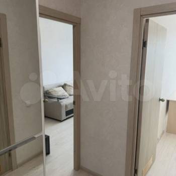 Сдается 1-комнатная квартира, 39 м²